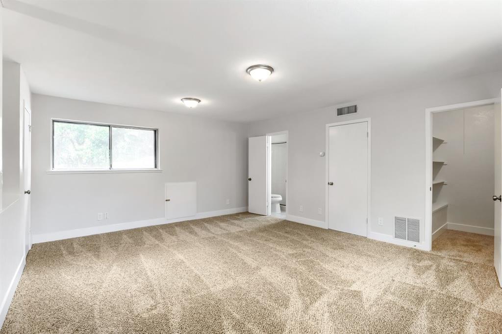 10860 Waterbridge Circle Property Photo 13