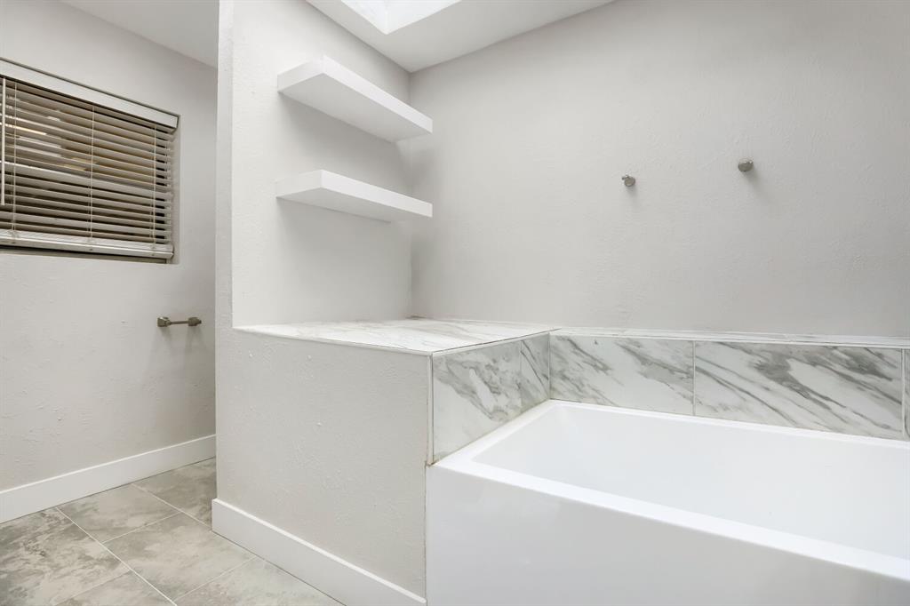 10860 Waterbridge Circle Property Photo 17