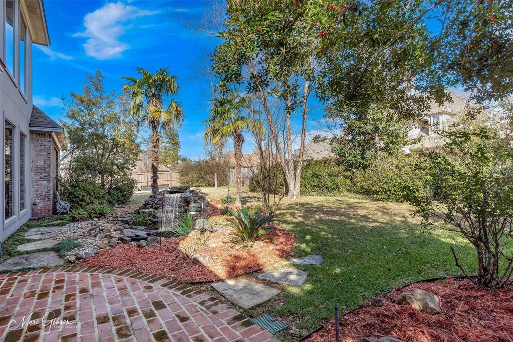 1069 Waters Edge Circle Property Photo 4