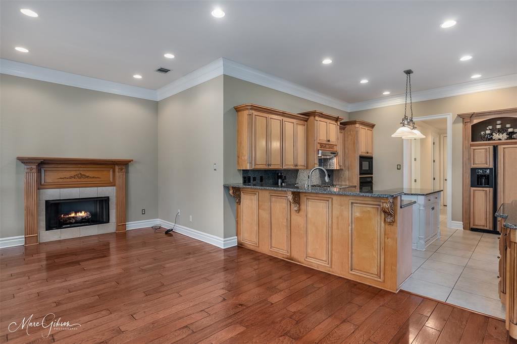 1069 Waters Edge Circle Property Photo 13