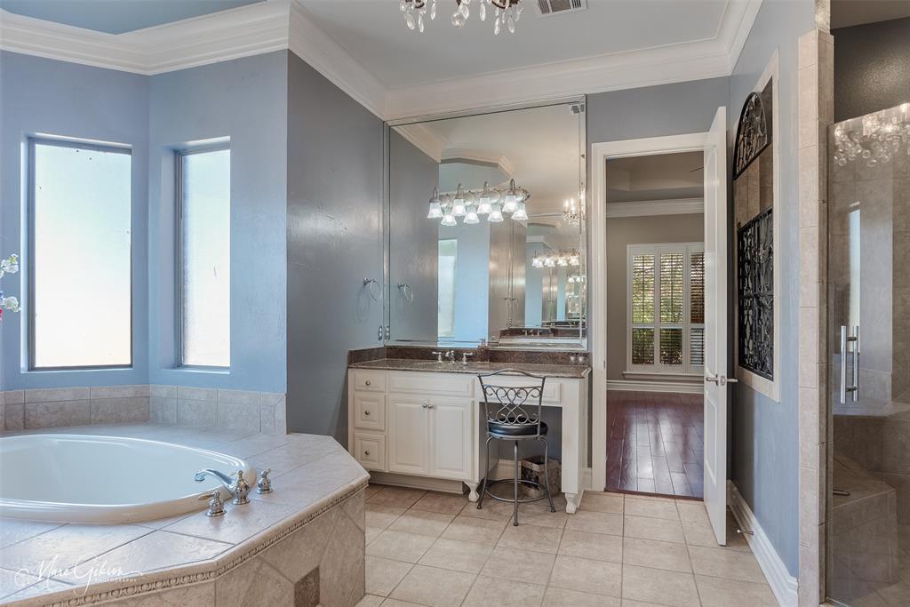 1069 Waters Edge Circle Property Photo 23
