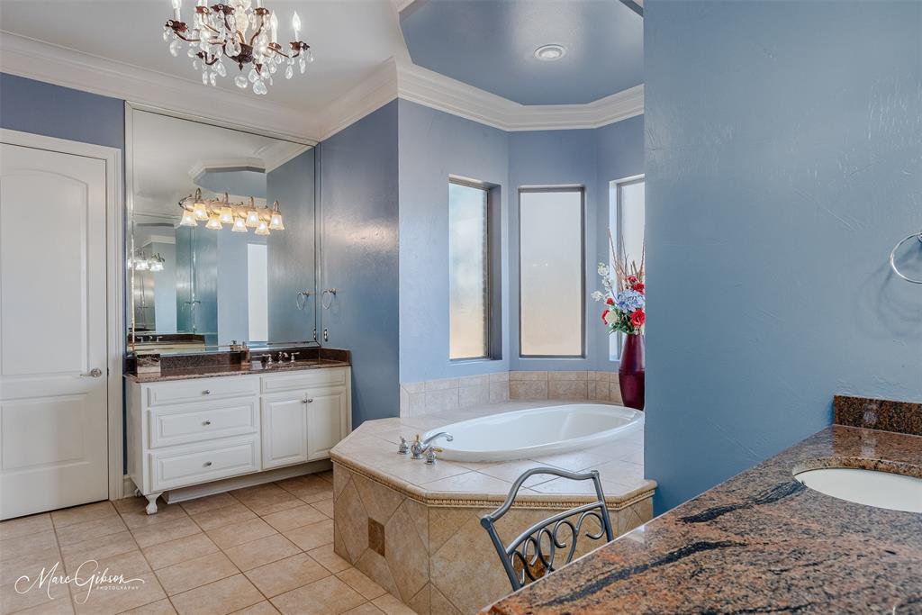 1069 Waters Edge Circle Property Photo 24