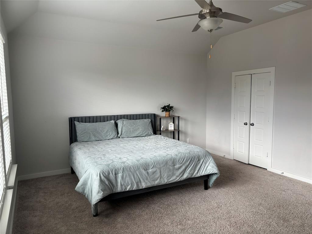 2029 Dovedale Drive Property Photo 8