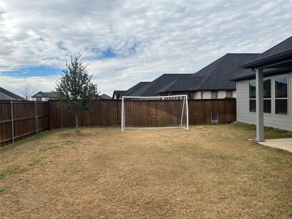 2029 Dovedale Drive Property Photo 18