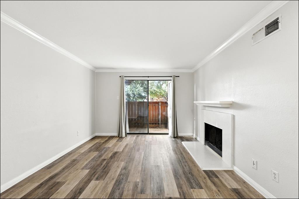 4748 Old Bent Tree Lane 2301 Property Photo 11