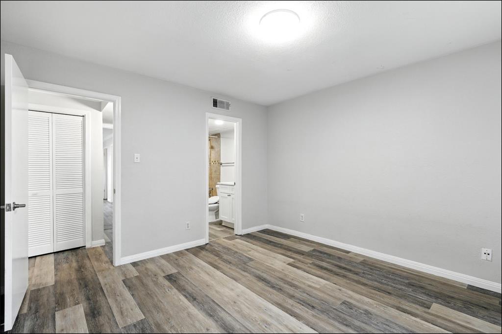 4748 Old Bent Tree Lane 2301 Property Photo 16