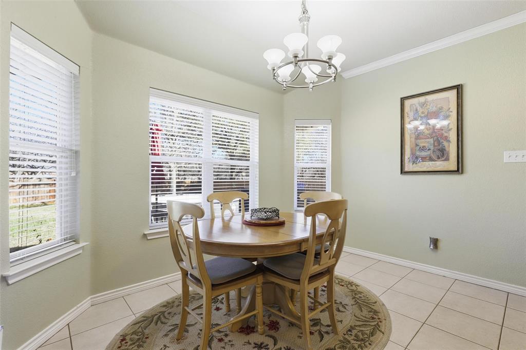 3207 Crossbridge Circle Property Photo 8