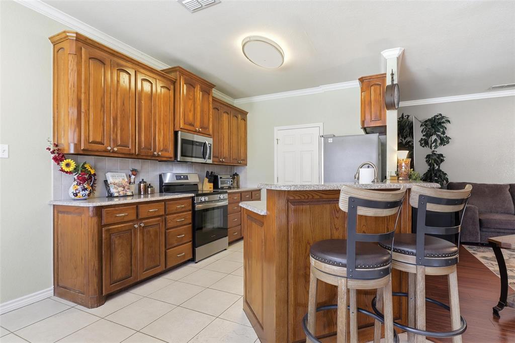 3207 Crossbridge Circle Property Photo 10