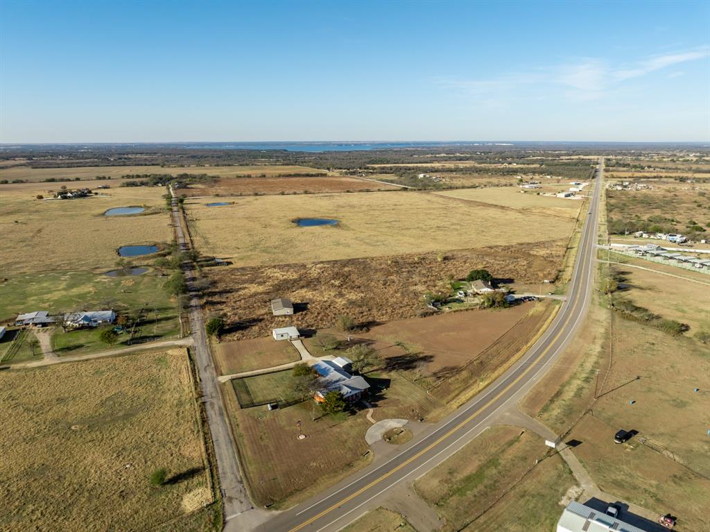 891 Hcr 2124 Loop Property Photo 7