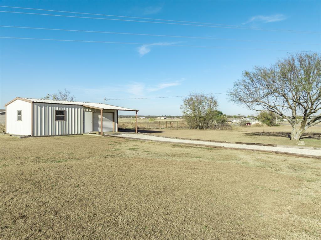 891 Hcr 2124 Loop Property Photo 16