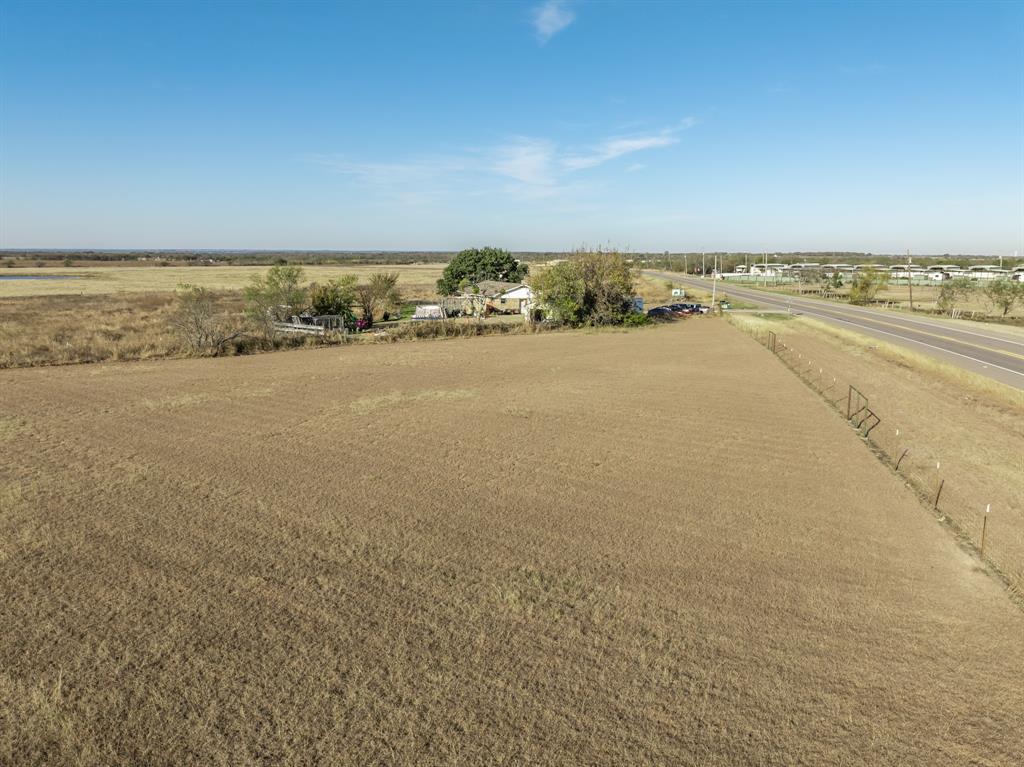 891 Hcr 2124 Loop Property Photo 19