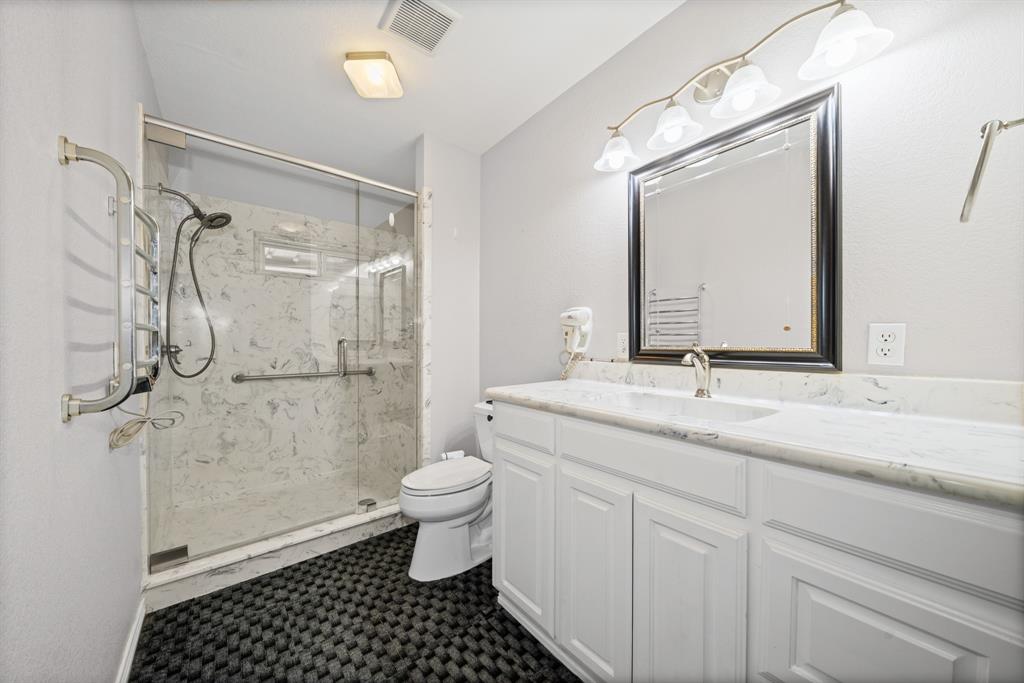 891 Hcr 2124 Loop Property Photo 32