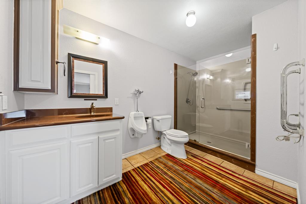 891 Hcr 2124 Loop Property Photo 36