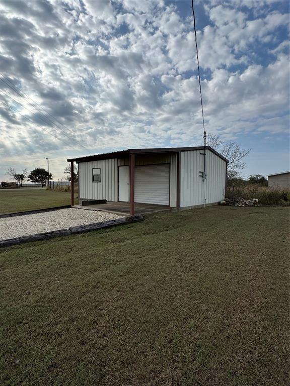 891 Hcr 2124 Loop Property Photo 40