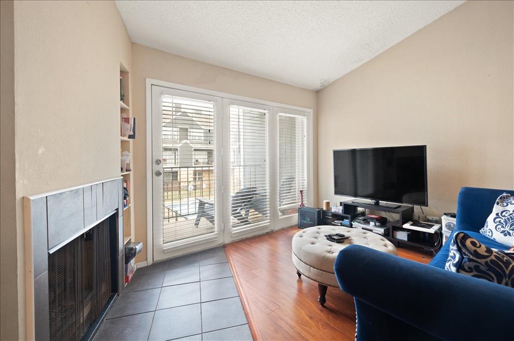 1441 Westmount Avenue 211 Property Photo 6