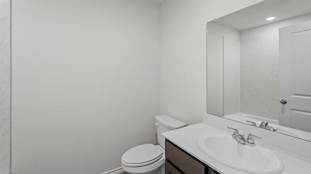 3303 Spaulding Drive Property Photo 3
