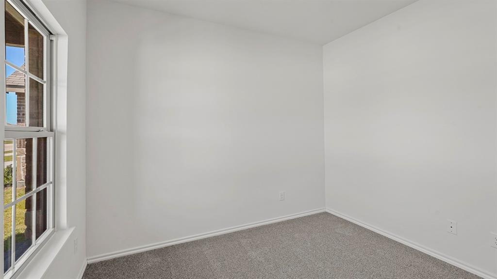3303 Spaulding Drive Property Photo 7