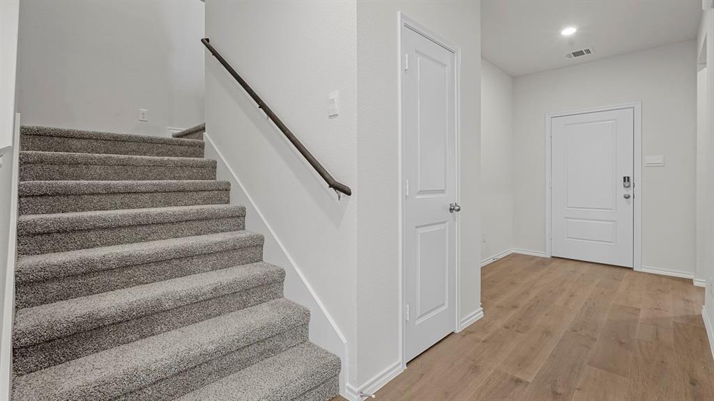 3303 Spaulding Drive Property Photo 16