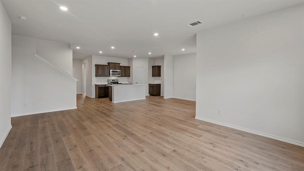 3303 Spaulding Drive Property Photo 24