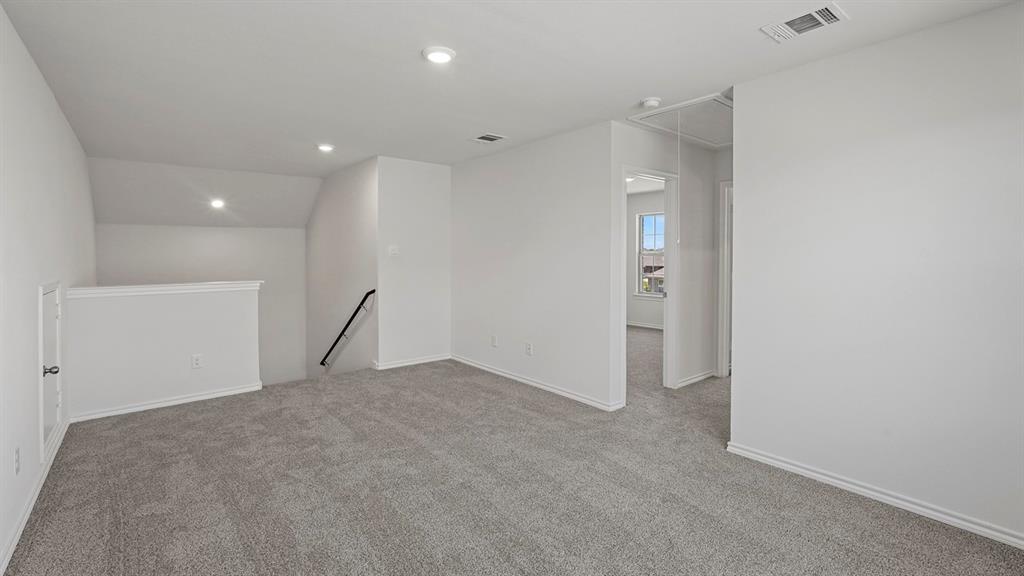 3303 Spaulding Drive Property Photo 30
