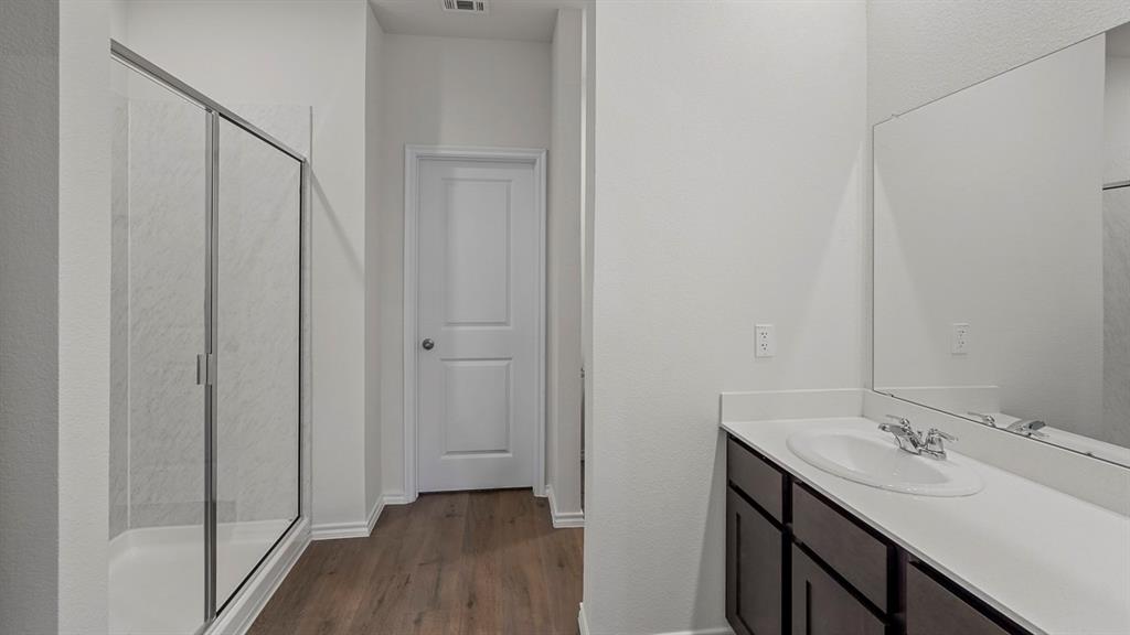 3303 Spaulding Drive Property Photo 32