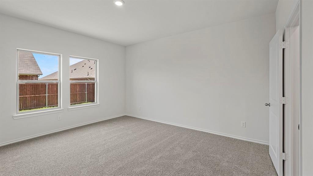 3303 Spaulding Drive Property Photo 35