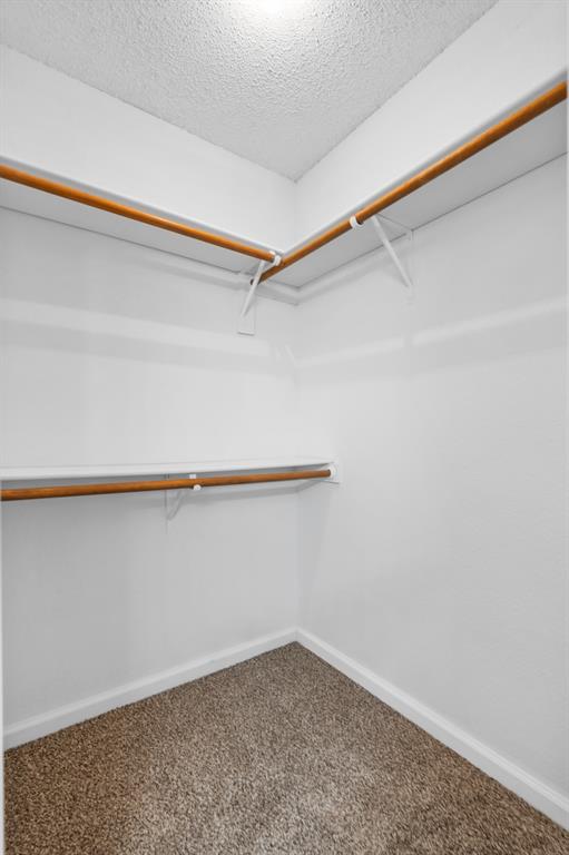 12187 Rolling Oaks Drive Property Photo 30