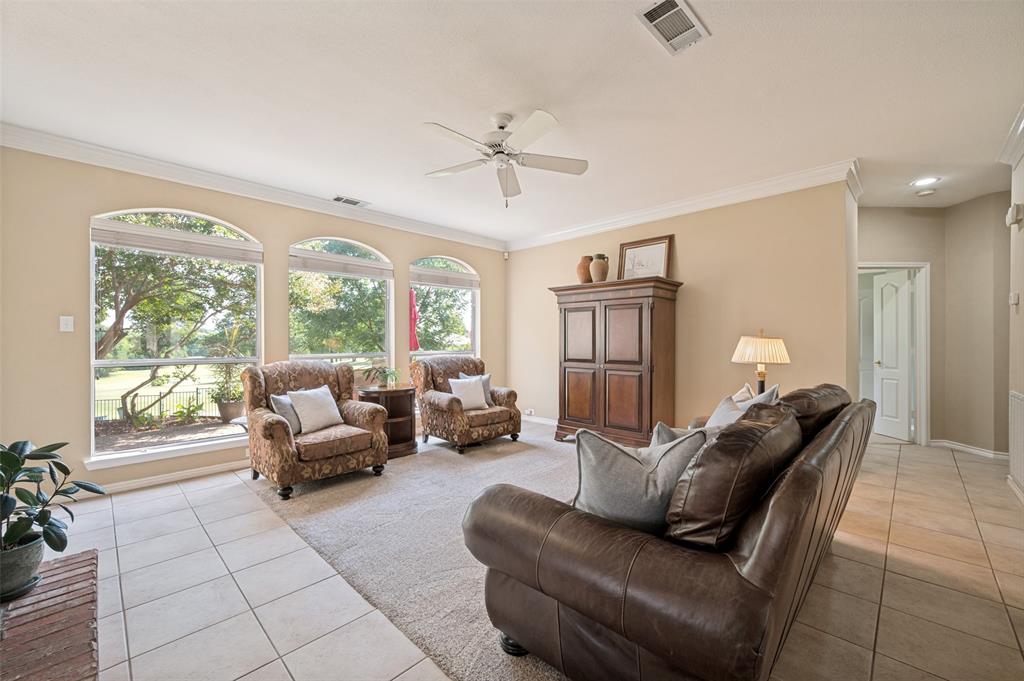 2808 Roundrock Property Photo 6