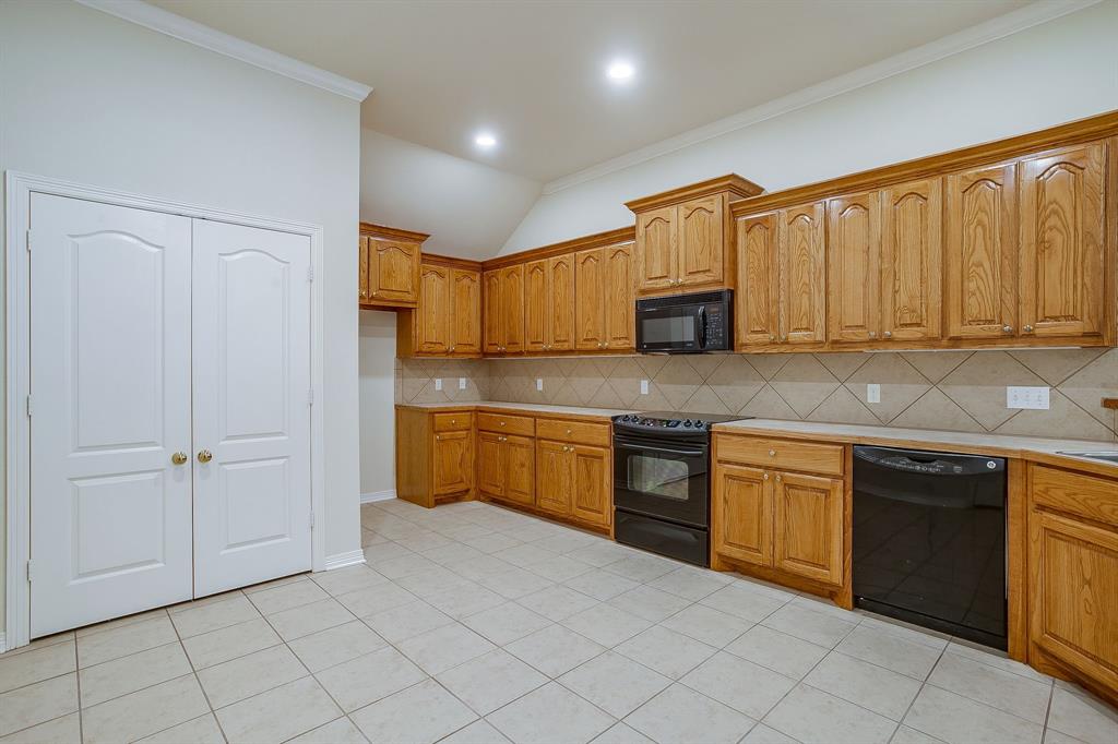 119 Crestway Drive 22 Property Photo 10