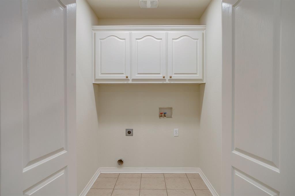 119 Crestway Drive 22 Property Photo 12