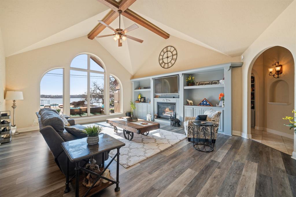 155 Lakeshore Drive Property Photo 13