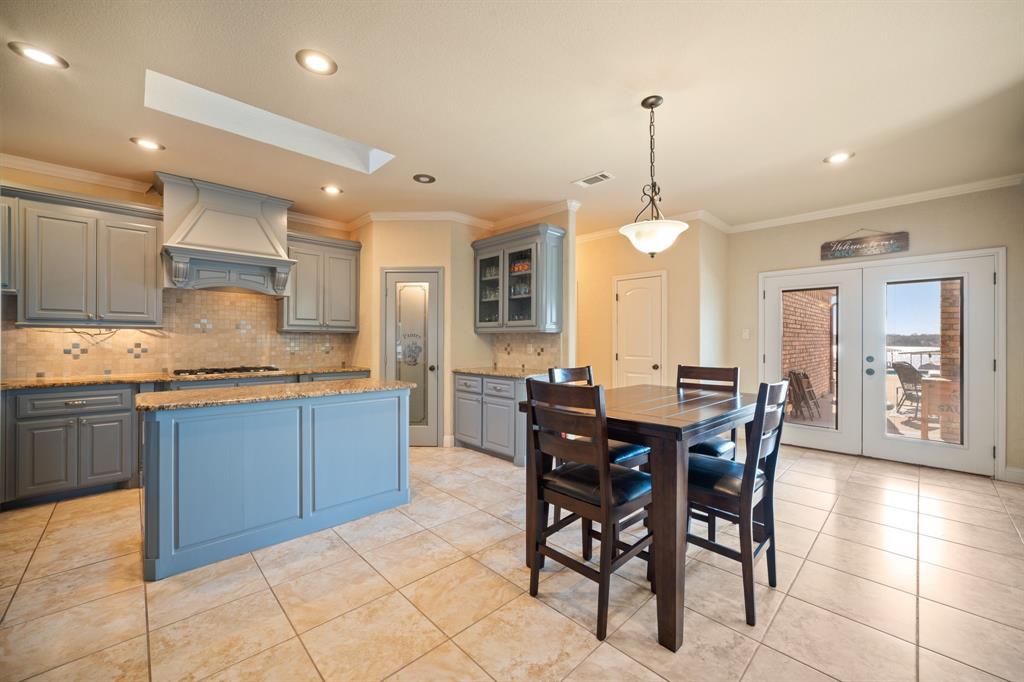155 Lakeshore Drive Property Photo 21