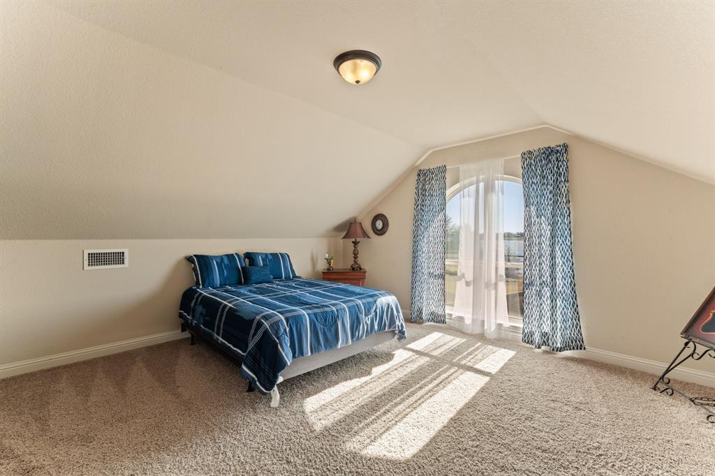 155 Lakeshore Drive Property Photo 32