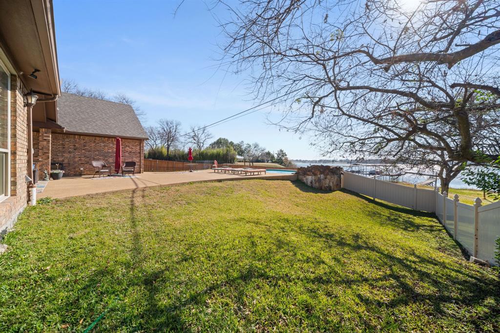 155 Lakeshore Drive Property Photo 37