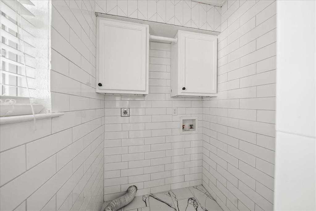 5507 Alexander Street Property Photo 12
