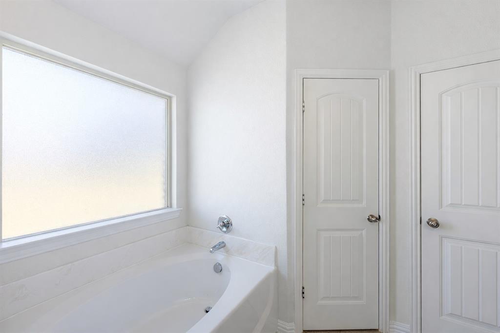 512 Jennie Marie Circle Property Photo 11