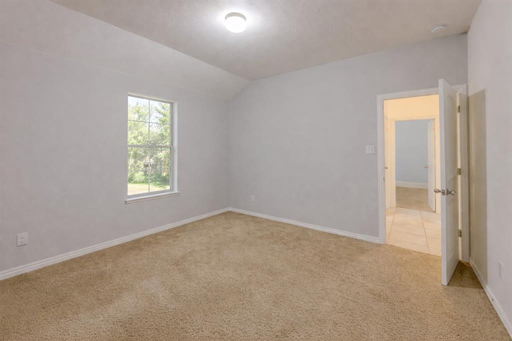 512 Jennie Marie Circle Property Photo 13