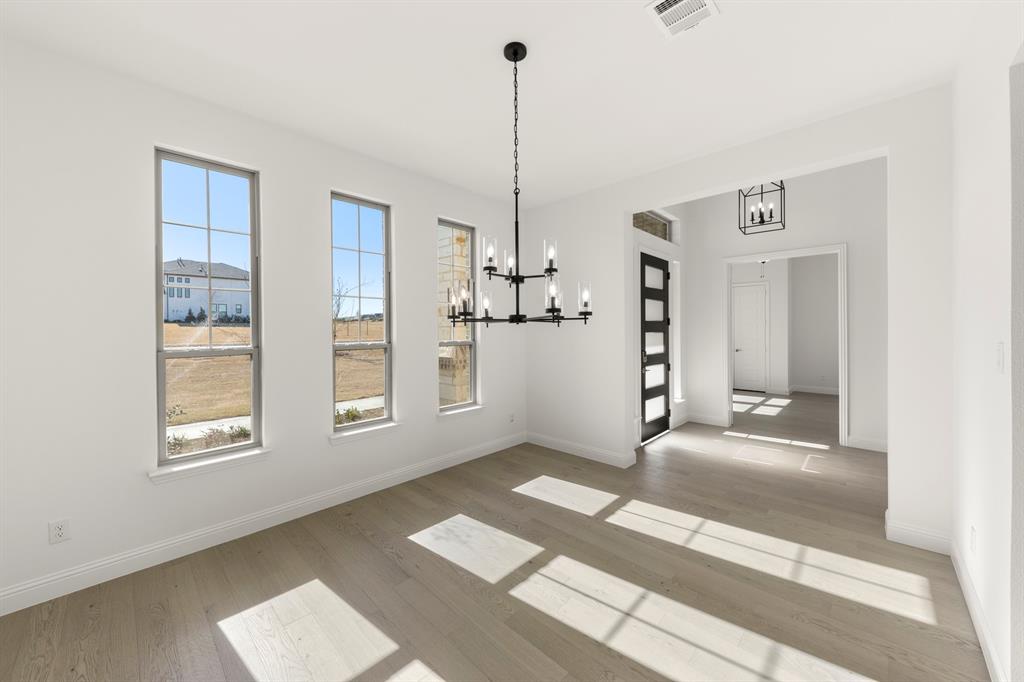 473 Flor Drive Property Photo 11