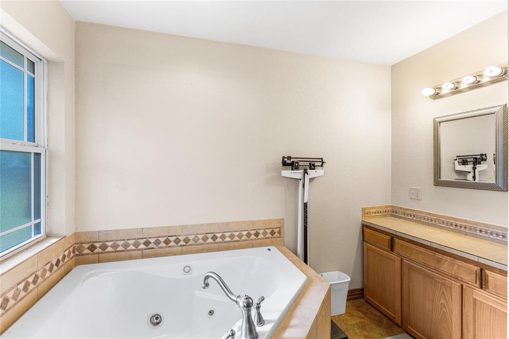 7275 Leavenworth Trail Property Photo 16