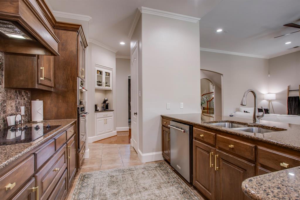 416 Stone Canyon Drive Property Photo 12