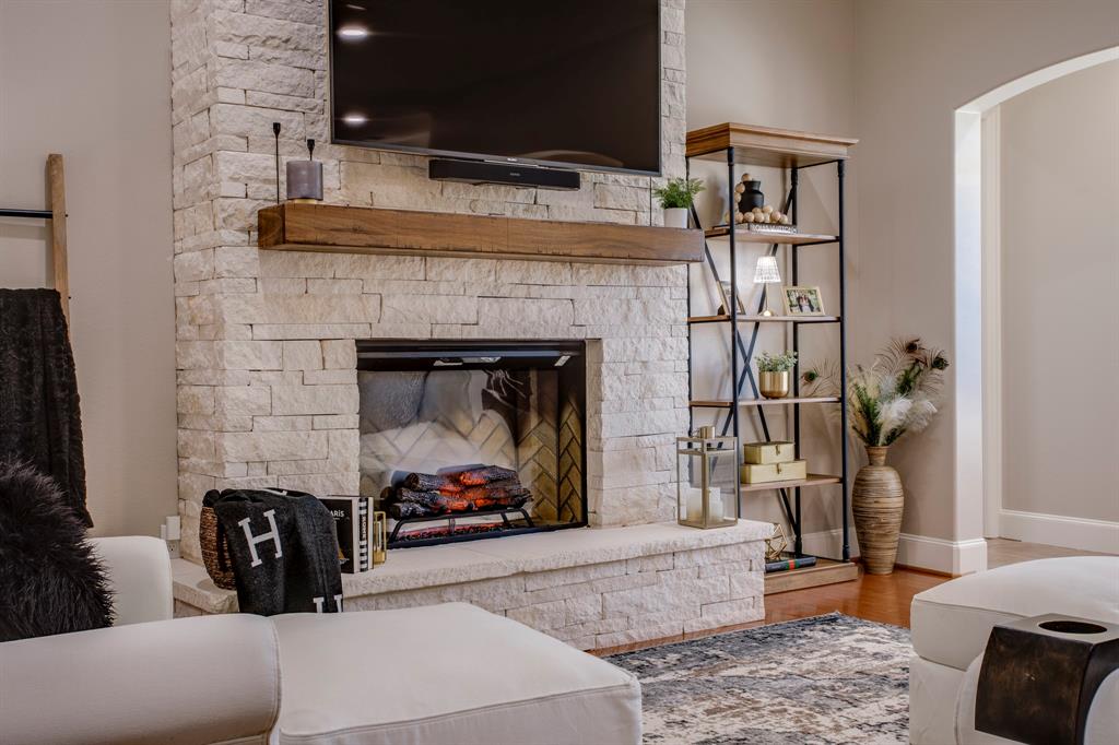 416 Stone Canyon Drive Property Photo 16