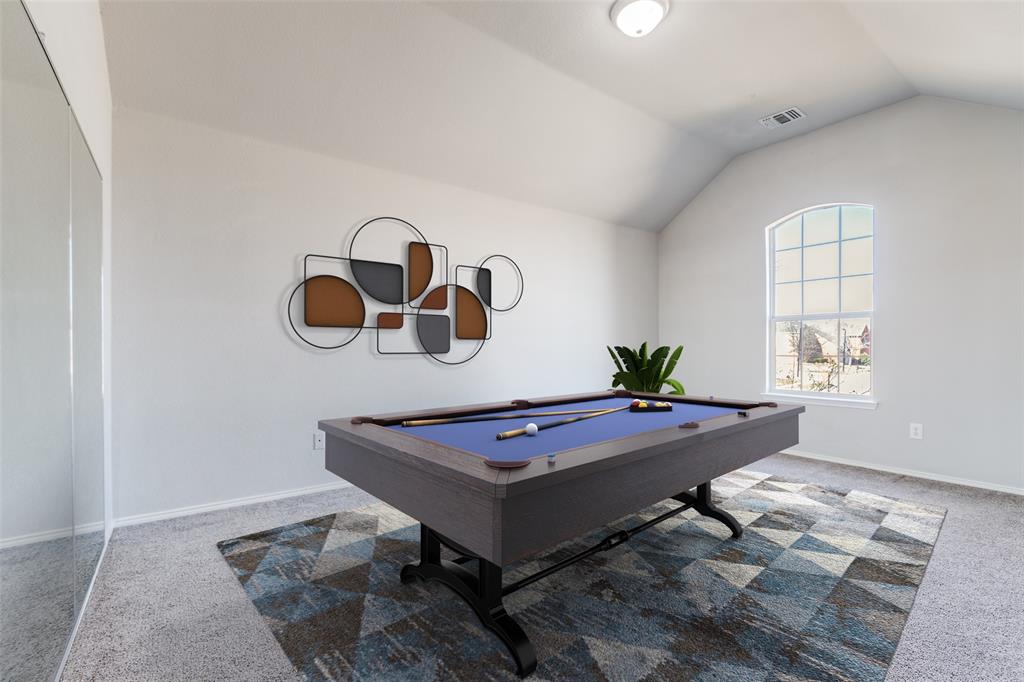 1018 Spanish Moss Drive Property Photo 3