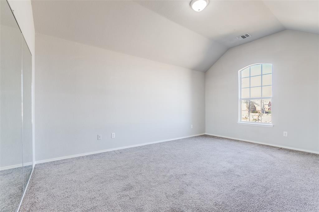 1018 Spanish Moss Drive Property Photo 17