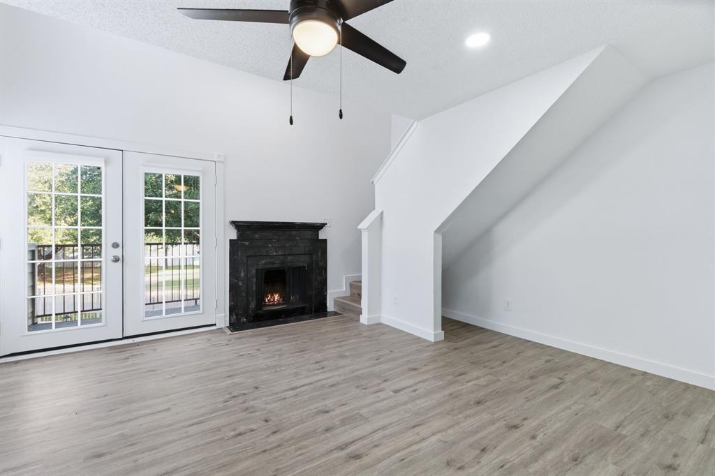 3101 Sondra Drive 201-a Property Photo 2