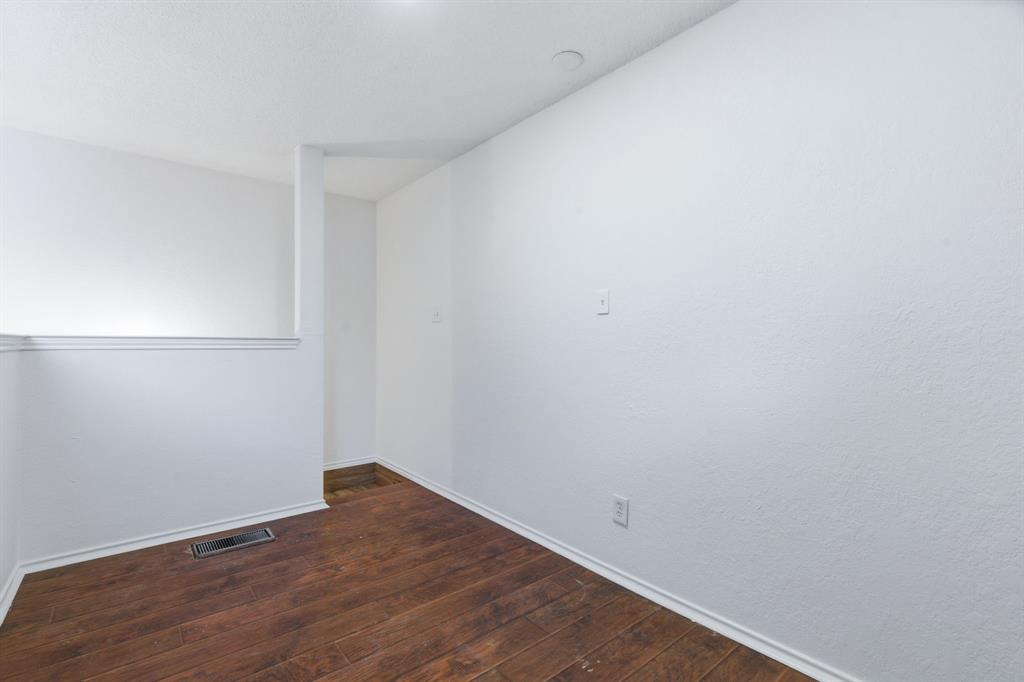 3101 Sondra Drive 201-a Property Photo 12