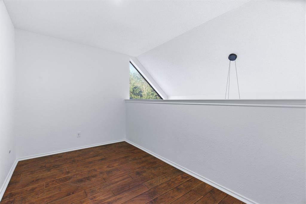 3101 Sondra Drive 201-a Property Photo 13