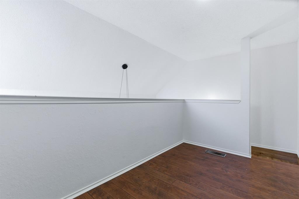 3101 Sondra Drive 201-a Property Photo 14