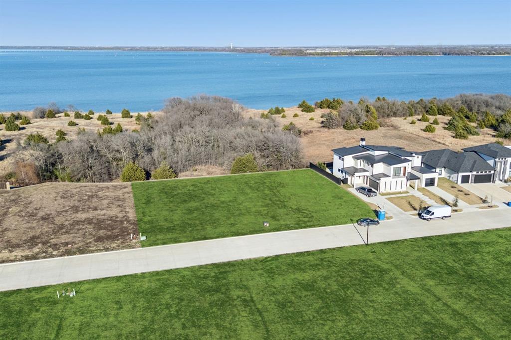 1313 Meziere Sky Drive Property Photo 4