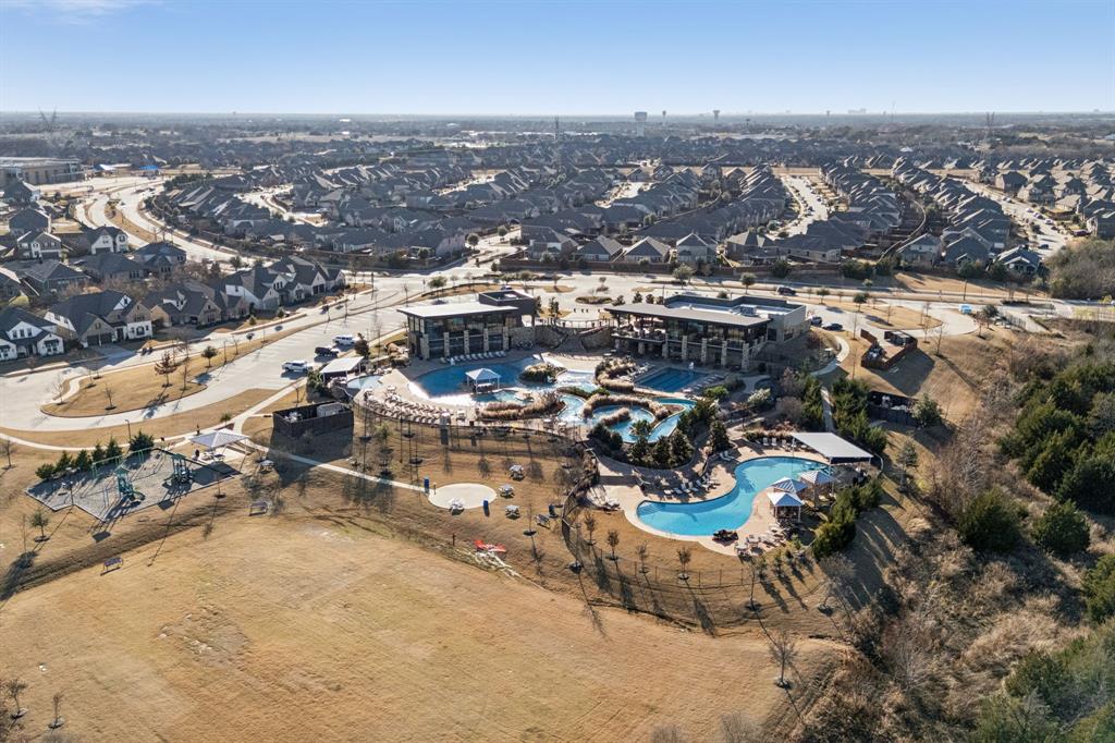 1313 Meziere Sky Drive Property Photo 10