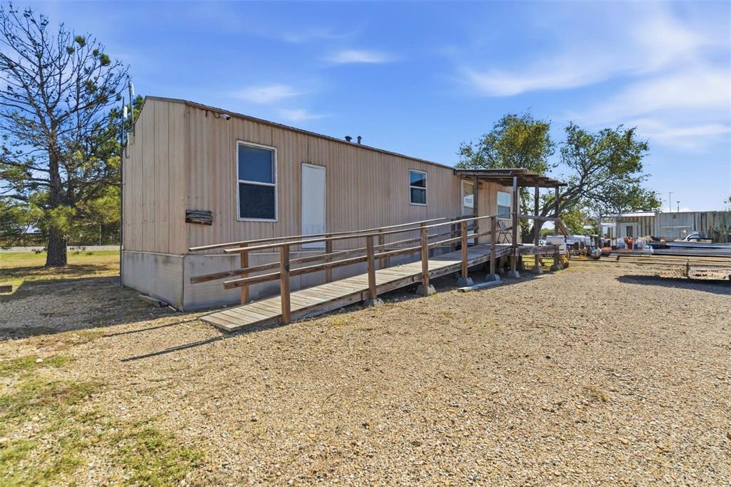 3228 S Highway 174 Property Photo 19